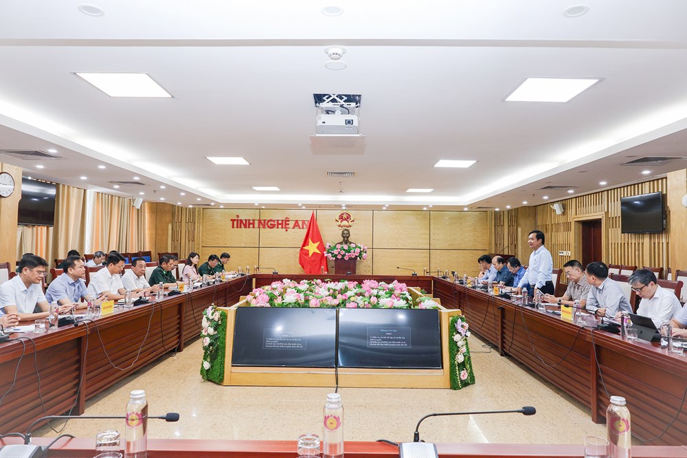 Nghệ An siết chặt quản lí tàu cá, quyết liệt chống khai thác IUU - ảnh 1