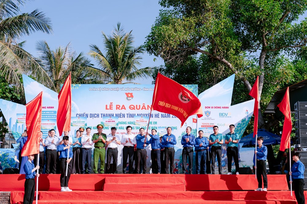 Tuổi trẻ Nghệ An ra quân Chiến dịch Thanh niên tình nguyện Hè 2026 - ảnh 1