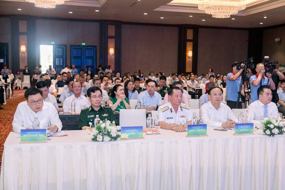 Hoàn thiện thể chế, chính sách thúc đẩy phát triển kinh tế biển bền vững - ảnh 2