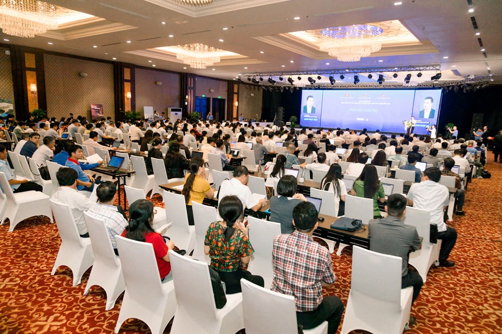 Hoàn thiện thể chế, chính sách thúc đẩy phát triển kinh tế biển bền vững - ảnh 1