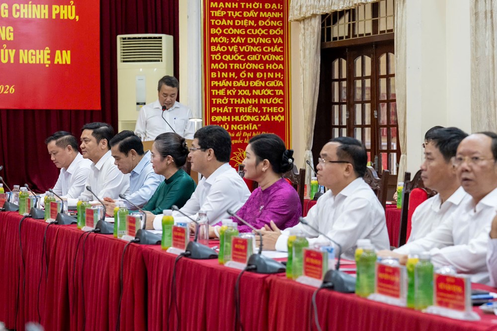 Đại tướng Phan Văn Giang: Nghệ An gắn phát triển kinh tế với củng cố quốc phòng - ảnh 4