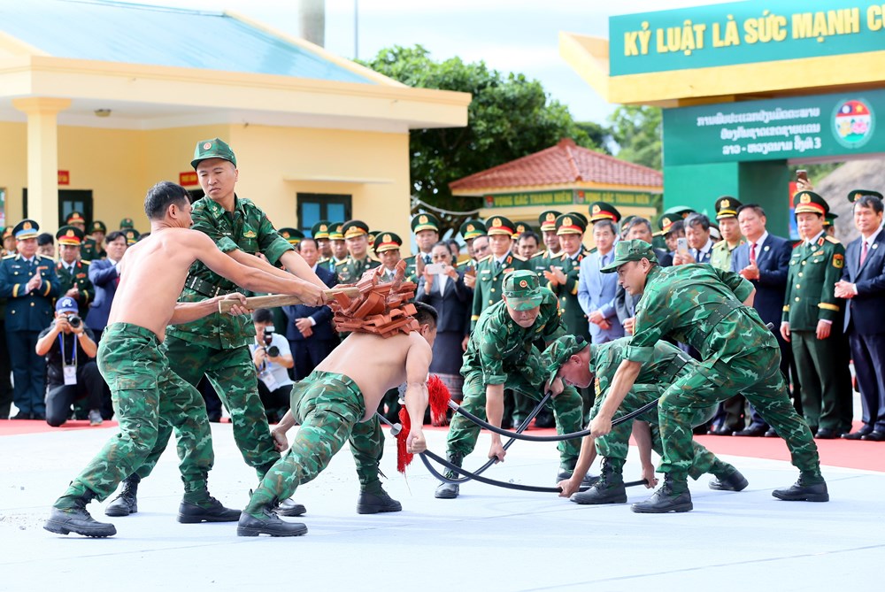 Vun đắp tình đoàn kết, giao lưu hữu nghị giữa Việt Nam và Lào - ảnh 7