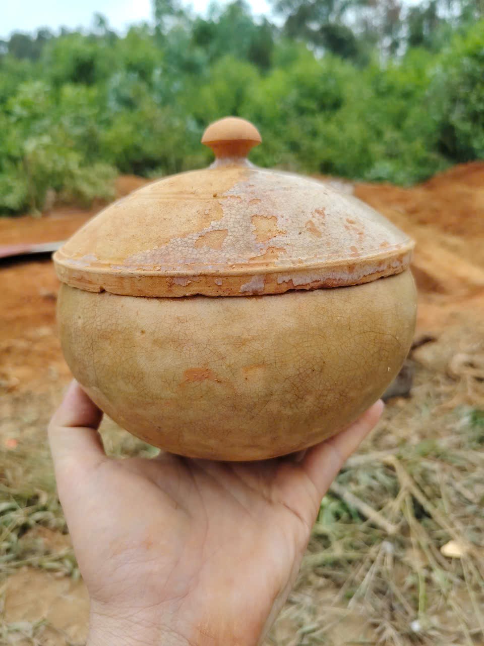 Mở “cánh cửa” quá khứ, khai quật mộ gạch cổ phát lộ nhiều hiện vật  - ảnh 7