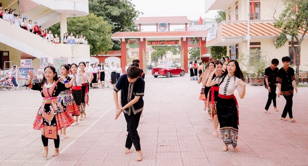 Tinh gọn mạng lưới trường học, dự kiến giảm 47% đầu mối cơ sở giáo dục công lập  - ảnh 2