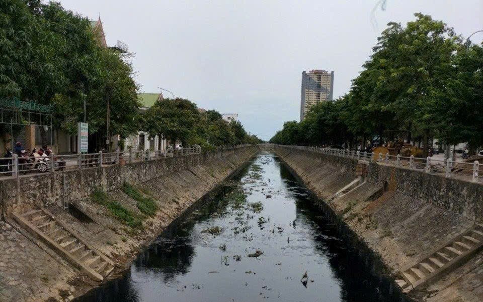 Kênh Bắc ô nhiễm kéo dài, Nghệ An tính phương án ngầm hóa - ảnh 2