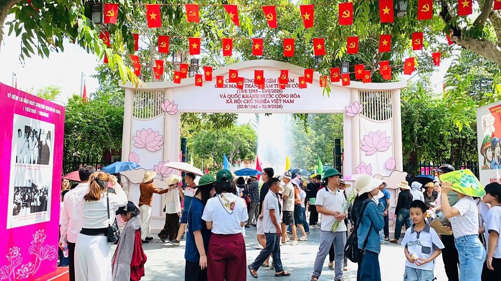 Trang trọng lễ giỗ Chủ tịch Hồ Chí Minh lần thứ 57 tại Nghệ An - ảnh 3