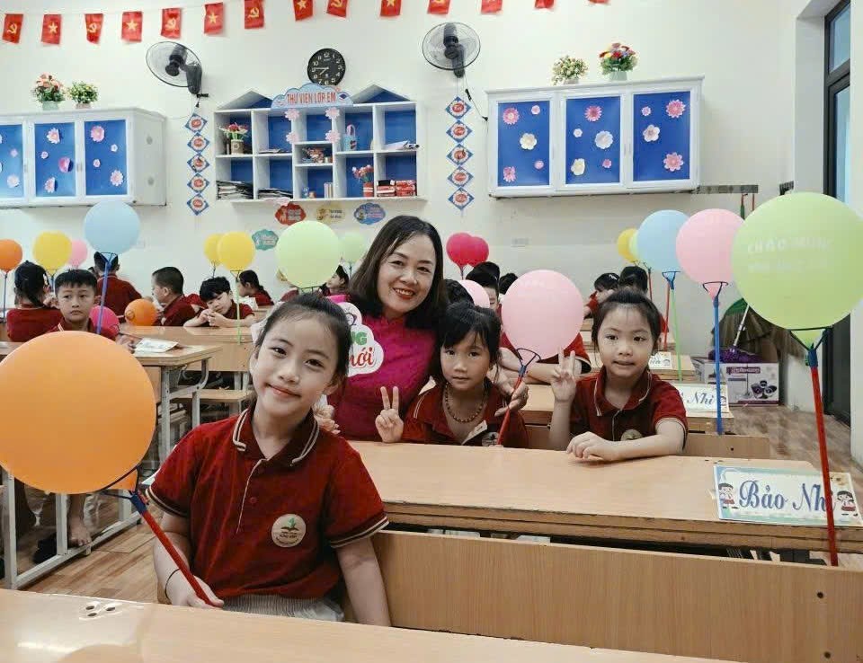 Hơn 926.000 học sinh háo hức bước vào năm học mới - ảnh 6