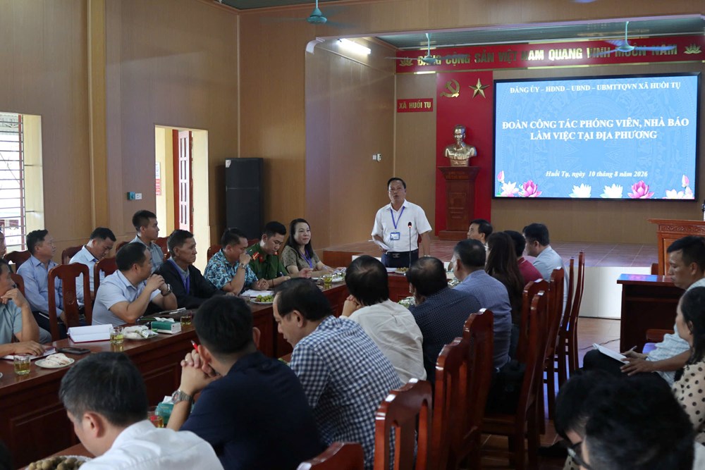 “Thủ chỉ” đầu tàu giữ gìn bản sắc, dựng xây bản làng miền Tây xứ Nghệ - ảnh 3