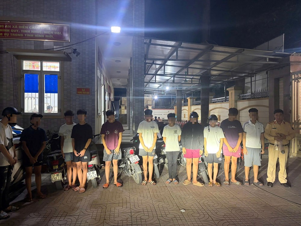 Nghệ An mở cao điểm xử lý thanh, thiếu niên, học sinh vi phạm giao thông - ảnh 1