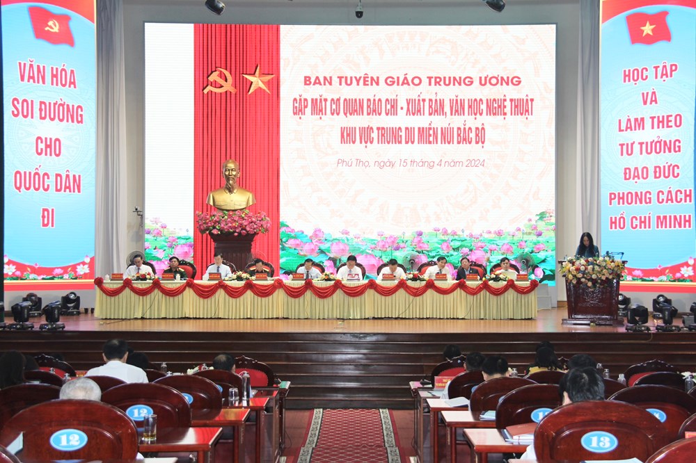 Tăng cường đầu tư cho công tác báo chí, xuất bản, văn hoá, văn học nghệ thuật - ảnh 2