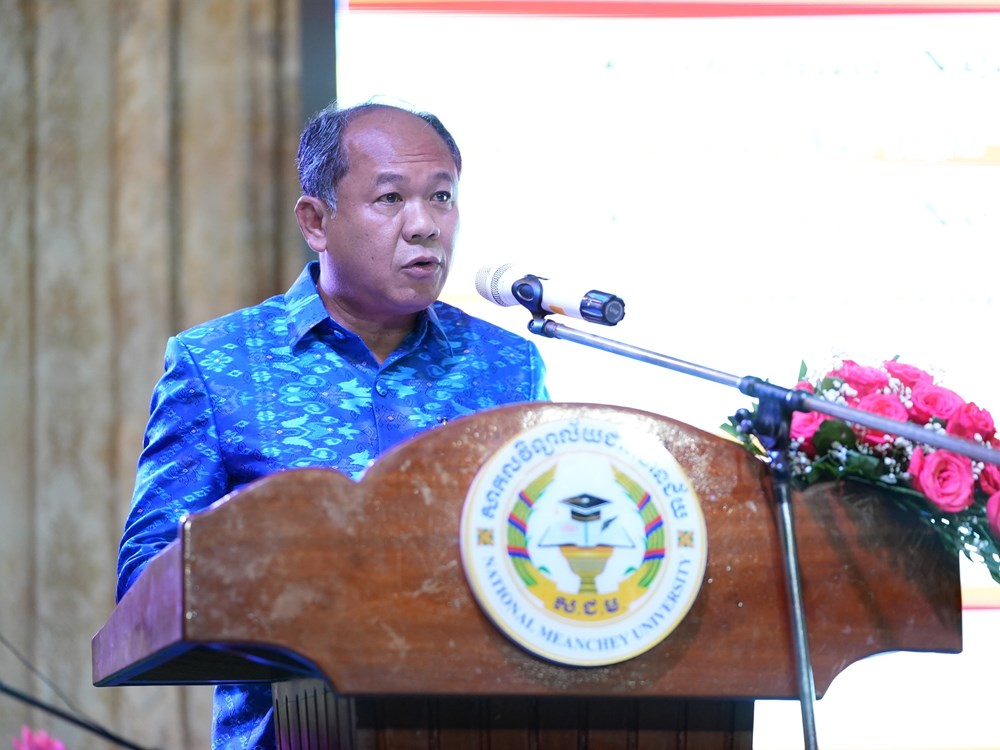 Ấn tượng với chương trình nghệ thuật của đoàn nghệ sĩ Việt Nam tại tỉnh Banteay Meanchey - ảnh 2