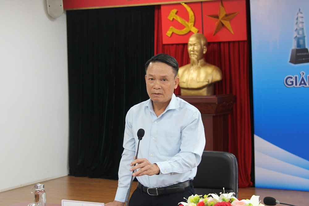 Tôn vinh 122 tác phẩm báo chí xuất sắc - ảnh 1