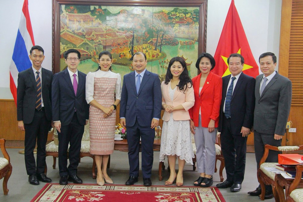 Nỗ lực phát triển quan hệ hợp tác VHTTDL lên tầm cao mới - ảnh 4