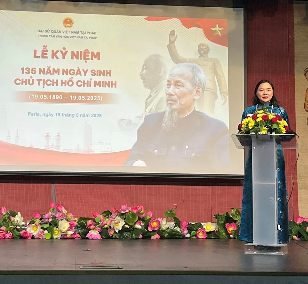 Kiều bào Việt Nam kỷ niệm Ngày sinh Chủ tịch Hồ Chí Minh tại Pháp - ảnh 1