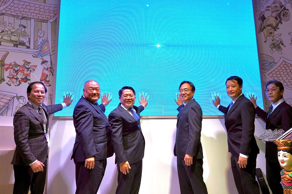 Khai mạc Tuần lễ Thương hiệu quốc gia Việt Nam tại EXPO 2025 - ảnh 4