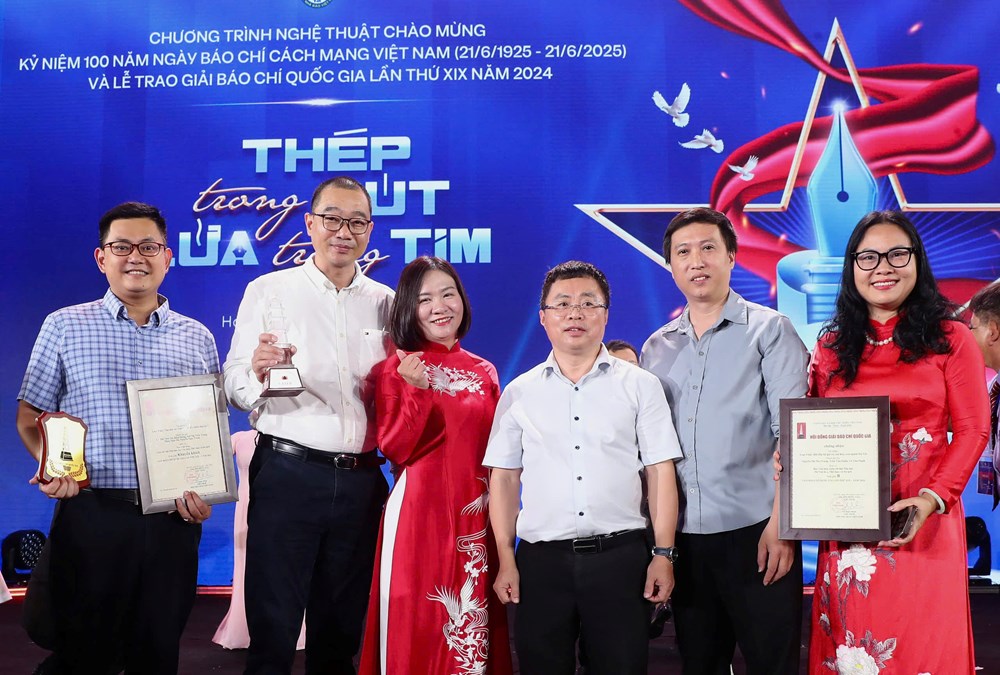 Báo chí cách mạng phải tạo động lực, truyền cảm hứng, khơi dậy khát vọng phát triển - ảnh 10