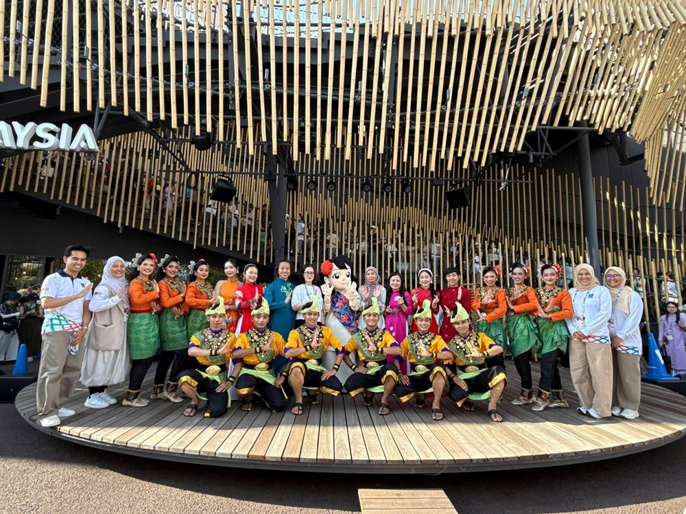 Hòa mình cùng giai điệu âm nhạc truyền thống Việt Nam và điệu múa của Malaysia tại EXPO 2025 - ảnh 4