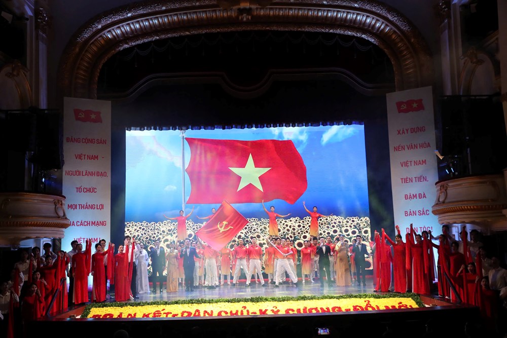 Bản hòa ca chào mừng Đại hội đại biểu Đảng bộ Bộ VHTTDL, nhiệm kỳ 2025–2030 - ảnh 5