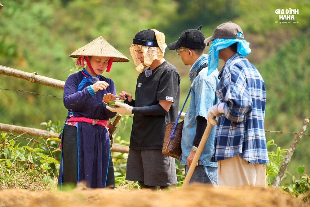 Bản Liền ngày chia tay - ảnh 1