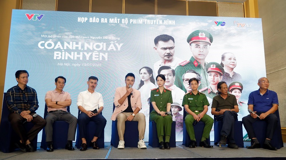 Tuấn Tú áp lực, mất ngủ nửa tháng khi đóng “Có anh, nơi ấy bình yên” - ảnh 2
