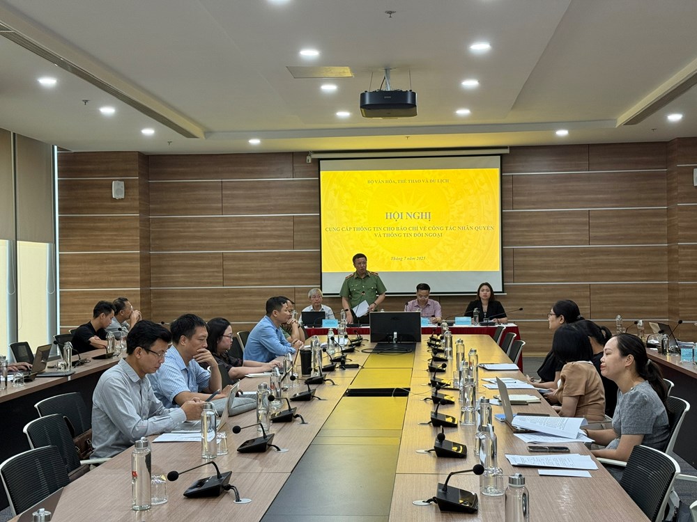 Hội nghị cung cấp thông tin cho báo chí về công tác nhân quyền và thông tin đối ngoại - ảnh 1