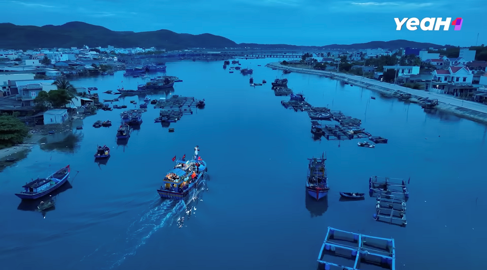 Từ làng cổ Gò Cỏ đến đêm biển trùng khơi - ảnh 5
