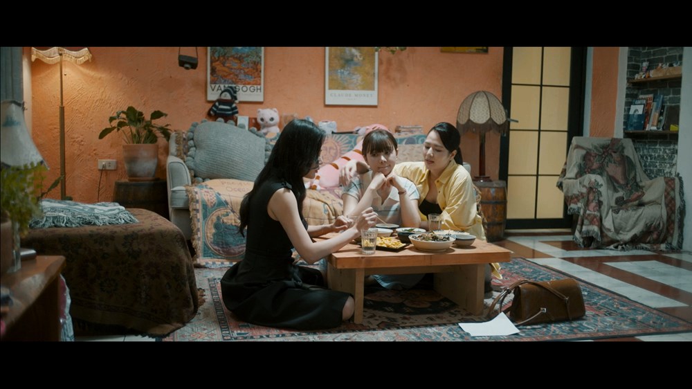Phương Oanh, Doãn Quốc Đam tái ngộ trong “Gió ngang khoảng trời xanh” - ảnh 4