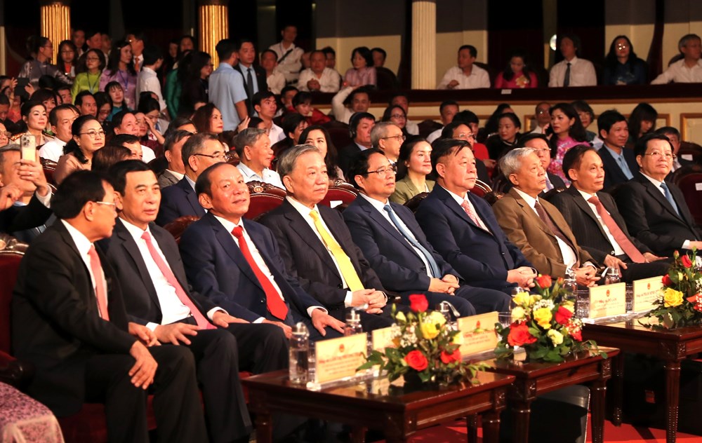 Tổng Bí thư Tô Lâm dự Lễ kỷ niệm 80 năm Ngày truyền thống ngành Văn hóa - ảnh 3