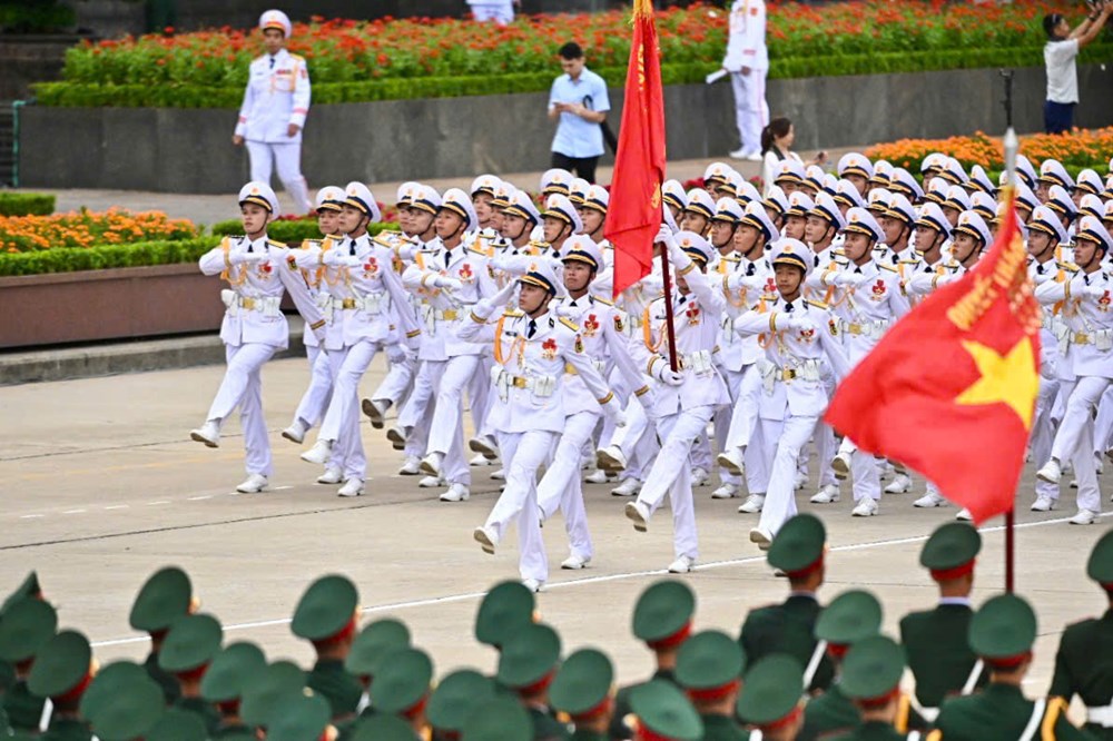 Rực rỡ khí thế bước vào ngày hội lớn của non sông - ảnh 1