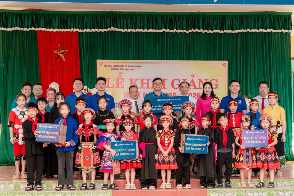 Chắp cánh tri thức, thắp lửa yêu thương - ảnh 1