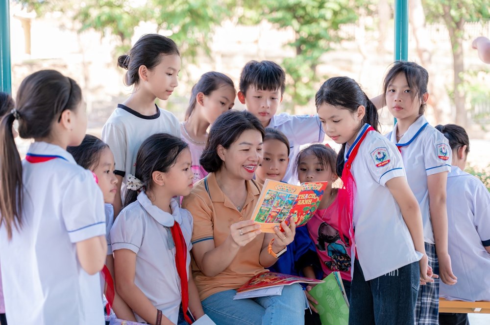 Chắp cánh tri thức, thắp lửa yêu thương - ảnh 2
