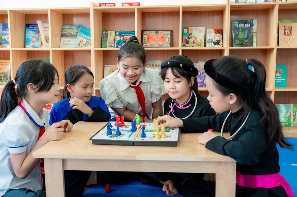 Chắp cánh tri thức, thắp lửa yêu thương - ảnh 3