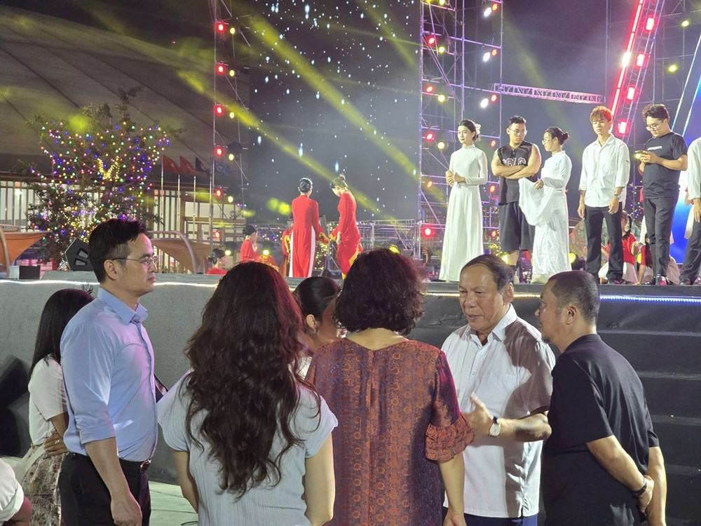 Chương trình bế mạc Triển lãm Thành tựu đất nước phải để lại dấu ấn mạnh mẽ - ảnh 2
