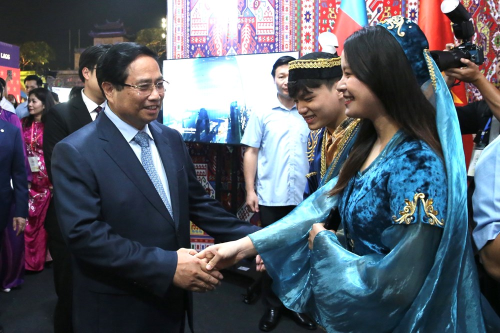 Thủ tướng Phạm Minh Chính dự khai mạc Lễ hội Văn hoá thế giới tại Hà Nội lần thứ nhất - ảnh 6