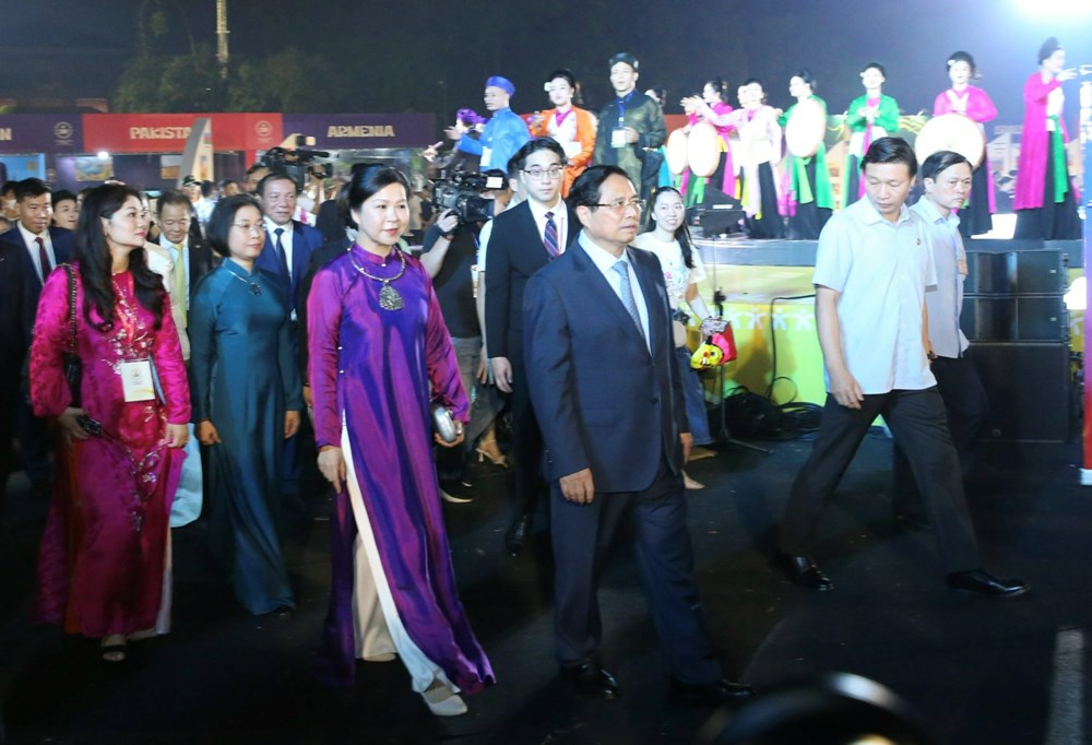 Thủ tướng Phạm Minh Chính dự khai mạc Lễ hội Văn hoá thế giới tại Hà Nội lần thứ nhất - ảnh 4