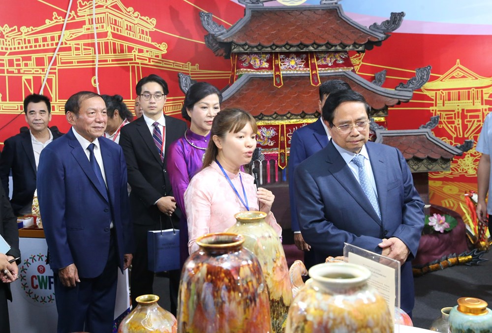 Thủ tướng Phạm Minh Chính dự khai mạc Lễ hội Văn hoá thế giới tại Hà Nội lần thứ nhất - ảnh 3