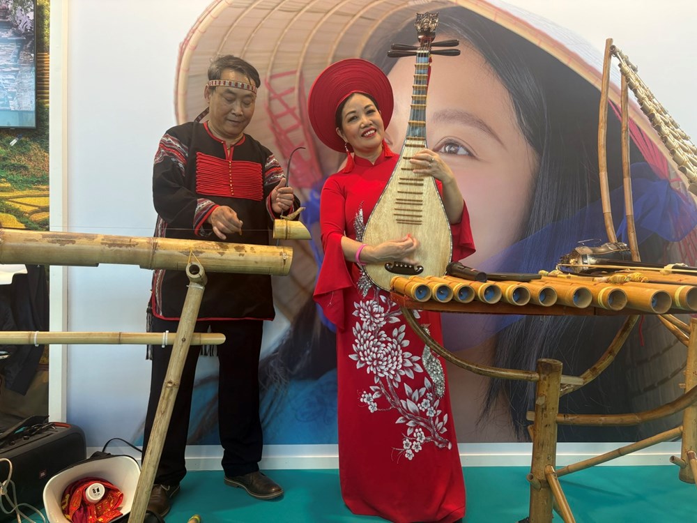 Gian hàng Việt Nam xuất hiện tại Hội chợ du lịch chuyên nghiệp TTG Travel Experience 2025 - ảnh 2