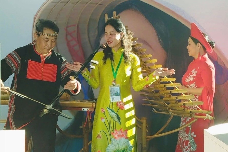 Gian hàng Việt Nam xuất hiện tại Hội chợ du lịch chuyên nghiệp TTG Travel Experience 2025 - ảnh 3