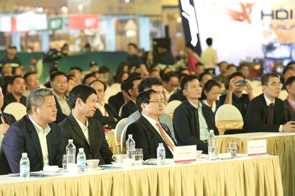 Hội chợ mùa Thu 2025 lần thứ Nhất - 2025 là nơi kết nối văn hoá, khoa học, công nghệ và đổi mới sáng tạo - ảnh 1
