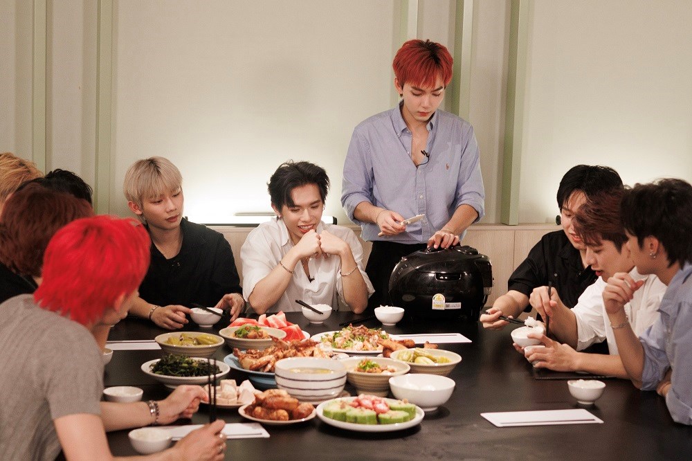 Hé lộ tính cách đời thường của các tân binh - ảnh 2