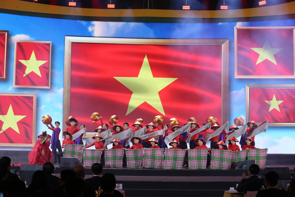 Hội chợ mùa Thu là lễ hội kinh tế - văn hóa giàu bản sắc - ảnh 7