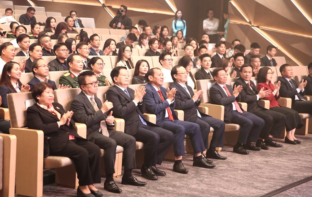 Tôn vinh đóng góp bền bỉ của đội ngũ những người làm báo với sự nghiệp phát triển văn hóa Việt Nam - ảnh 1