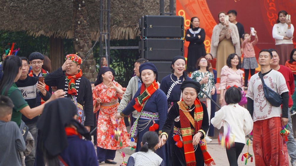 Thái Nguyên tăng cường ứng dụng công nghệ trong công tác giảm nghèo bền vững - ảnh 2