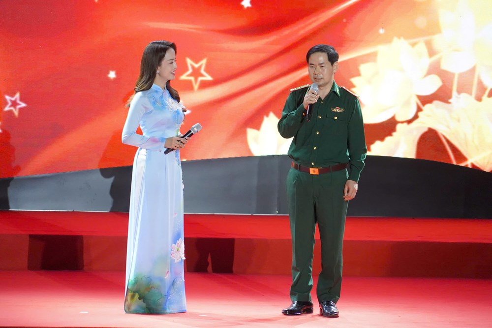 Lan toả những gương điển hình tiêu biểu trong học tập và làm theo tư tưởng, đạo đức, phong cách Hồ Chí Minh - ảnh 3