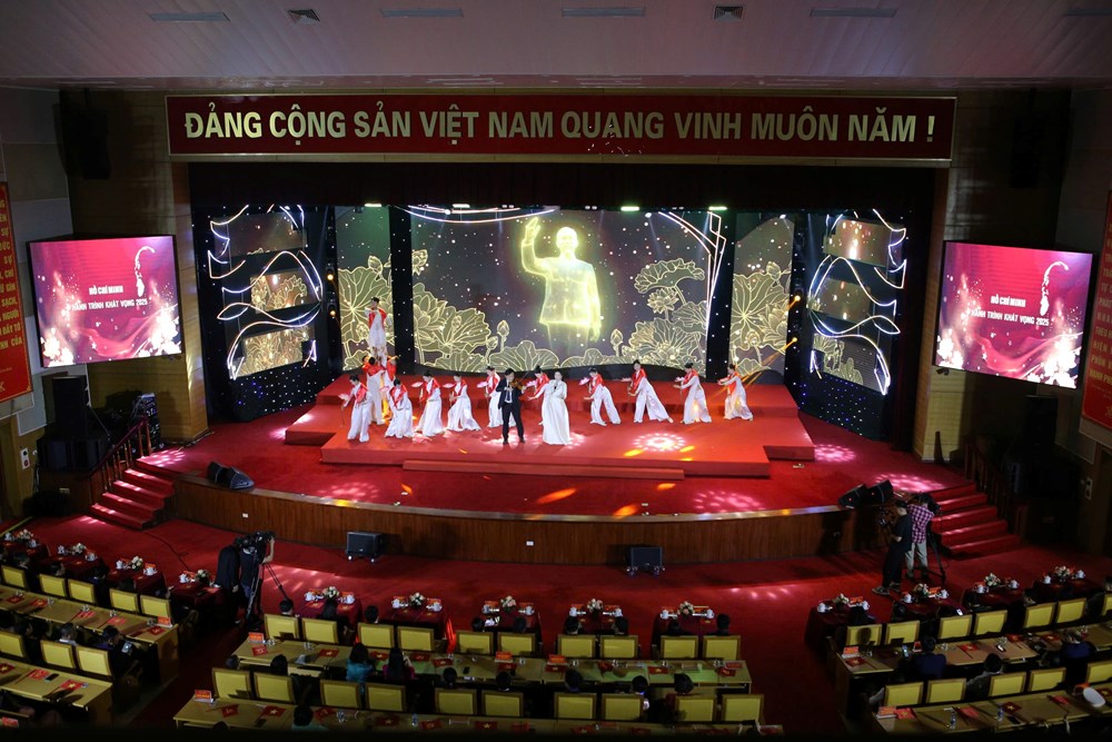 Lan toả những gương điển hình tiêu biểu trong học tập và làm theo tư tưởng, đạo đức, phong cách Hồ Chí Minh - ảnh 5