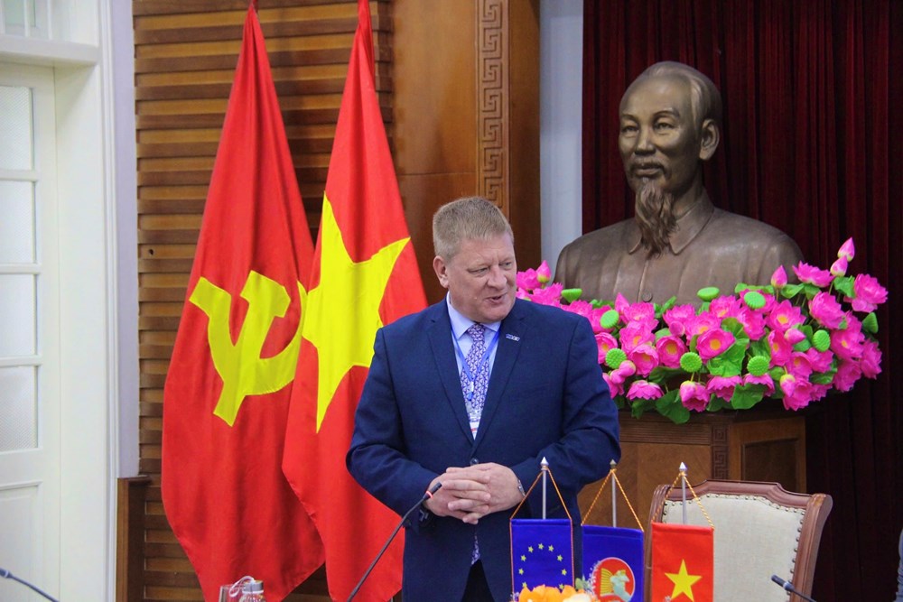 Thúc đẩy đối thoại với các doanh nghiệp châu Âu, mở rộng hợp tác phát triển du lịch - ảnh 2