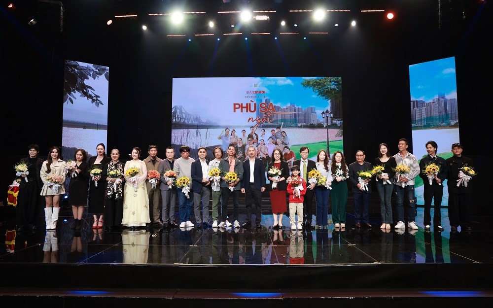 Phim truyền hình khắc họa chuyện đời ven sông Hồng - ảnh 1