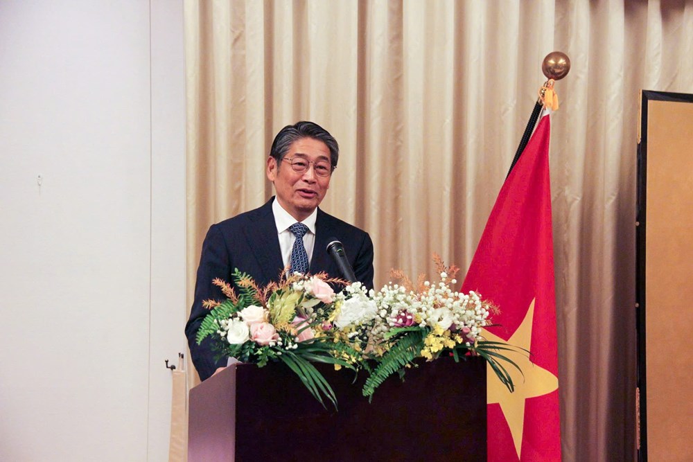 Cục trưởng Cục Hợp tác quốc tế Nguyễn Phương Hòa nhận bằng khen của Đại sứ Nhật Bản - ảnh 2