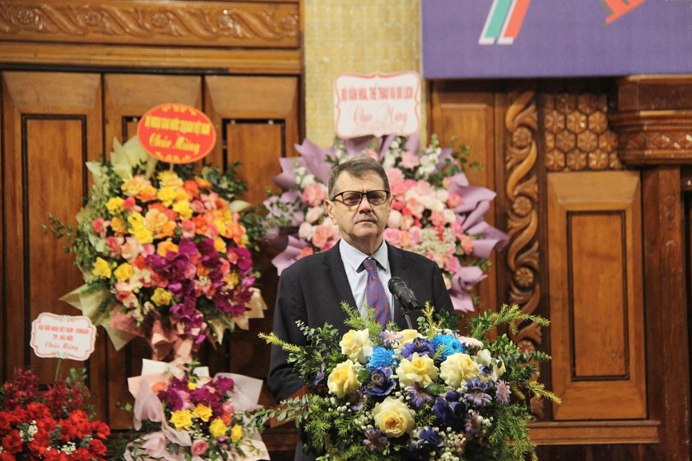 Biểu tượng sinh động cho 75 năm quan hệ Việt Nam - Bulgaria - ảnh 2