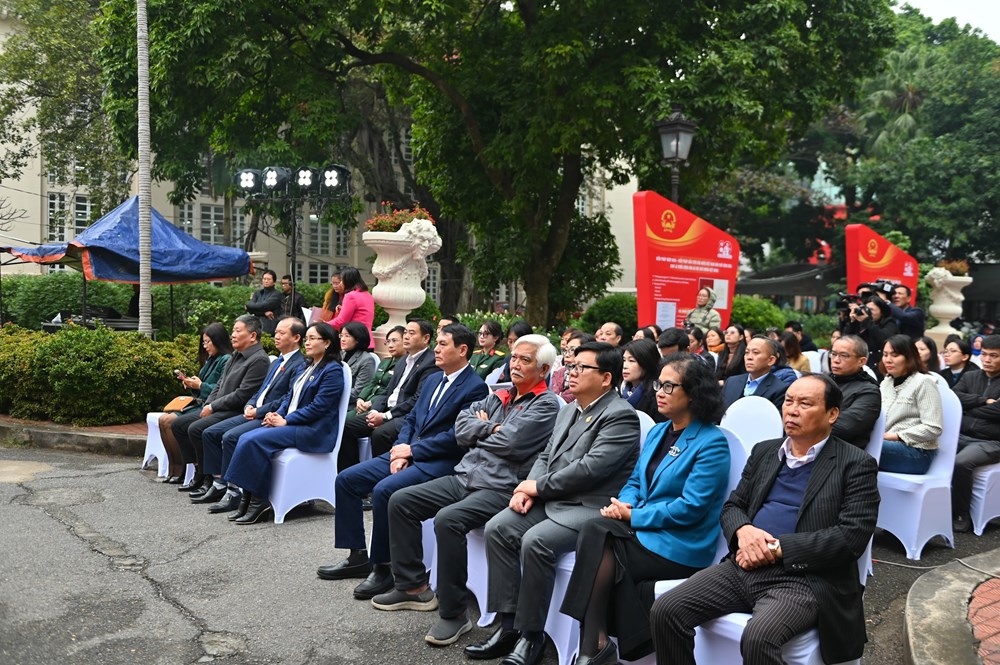 Tự hào “Quốc hội Việt Nam - Hành trình 80 năm xây dựng và phát triển“ - ảnh 1